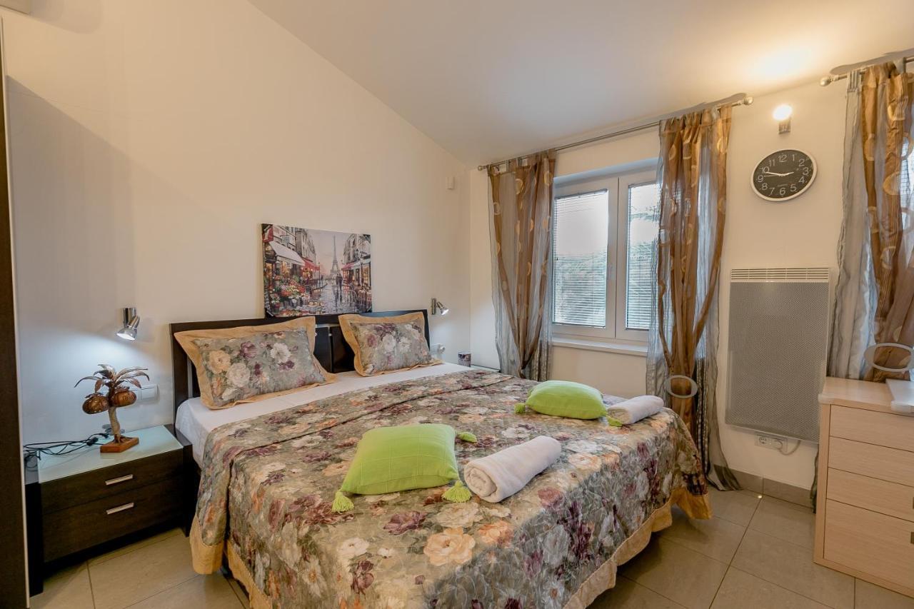 Olive Garden Apartment Petrovac na moru Exterior foto